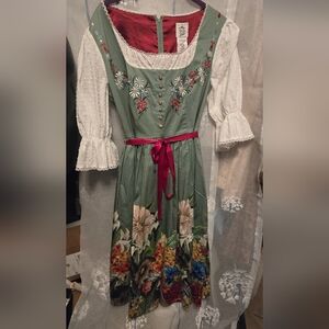 Elegant Green Floral Dress with Red Accents